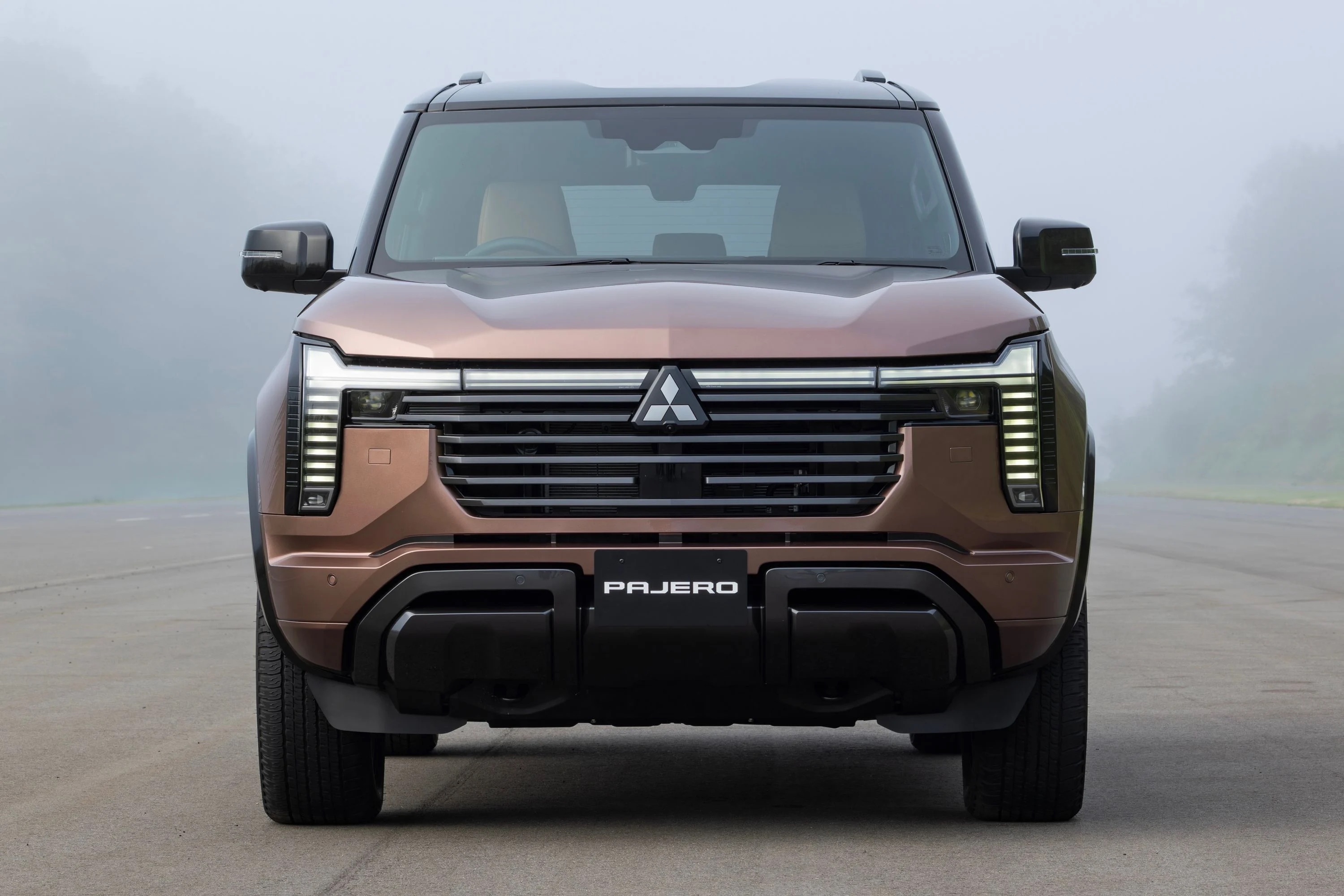 mitsubishi pajero 2027 ra mat 13