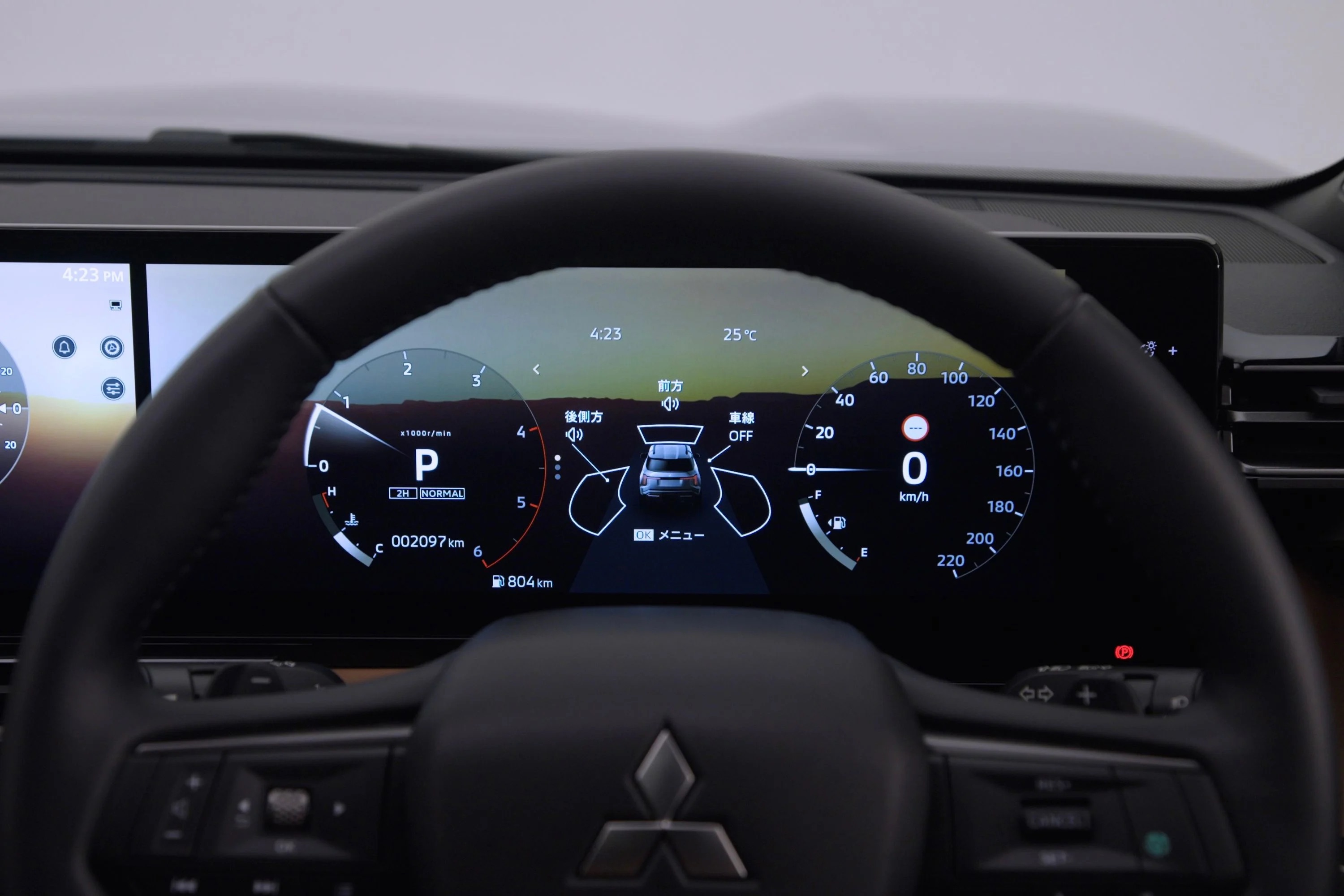 mitsubishi pajero 2027 ra mat 5