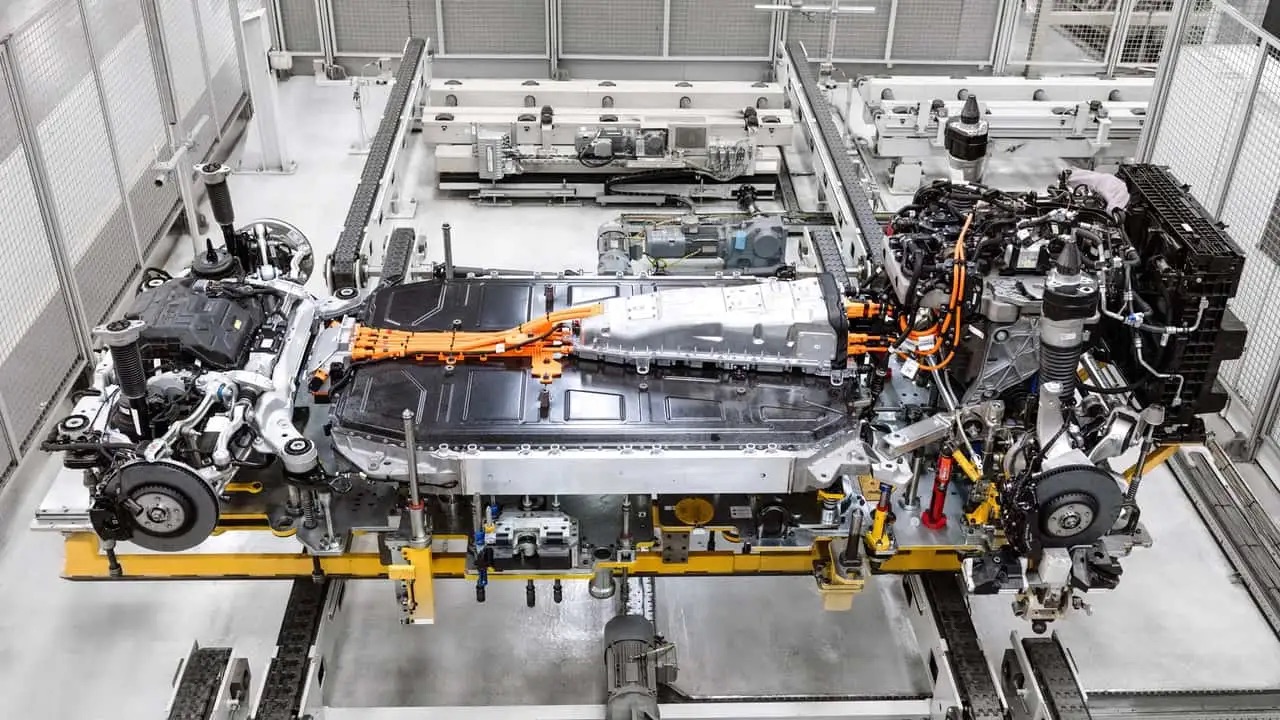 range rover electric 3