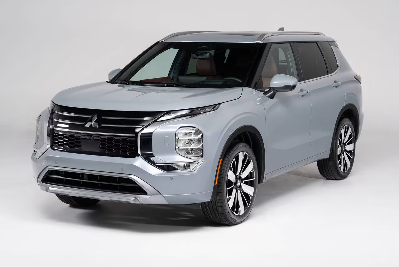 mitsubishi outlander 2026 ve viet nam 11