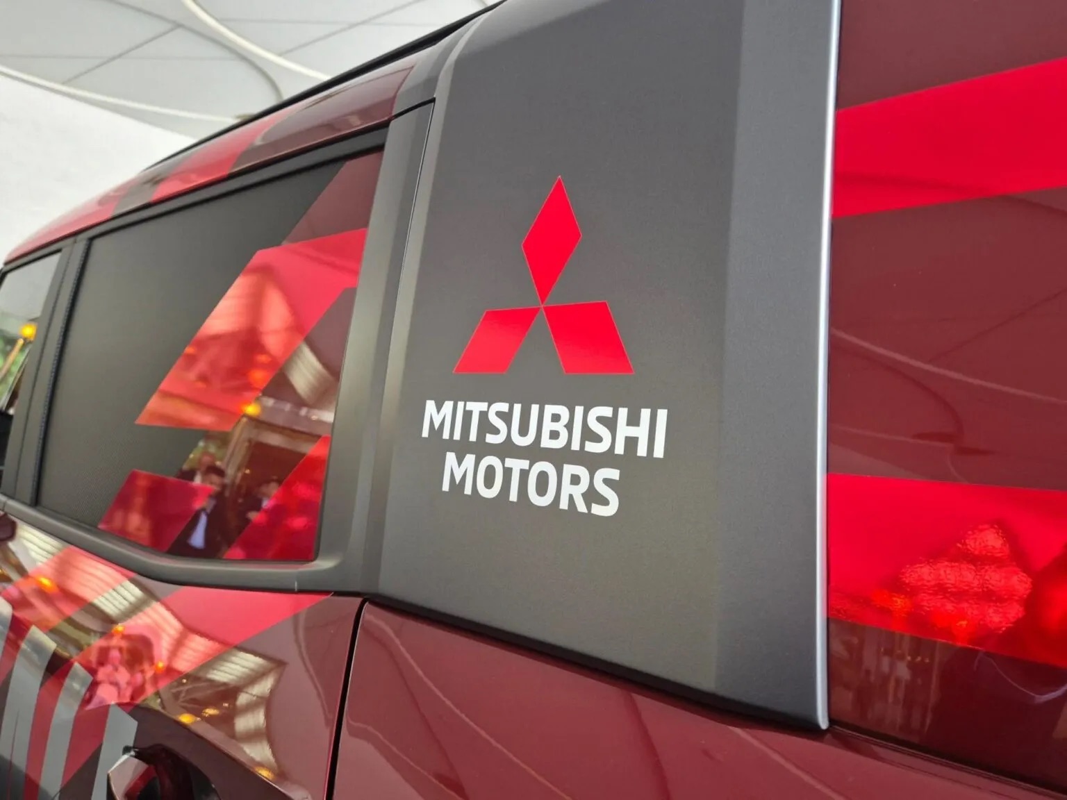 mitsubishi pajero rally offroad 7