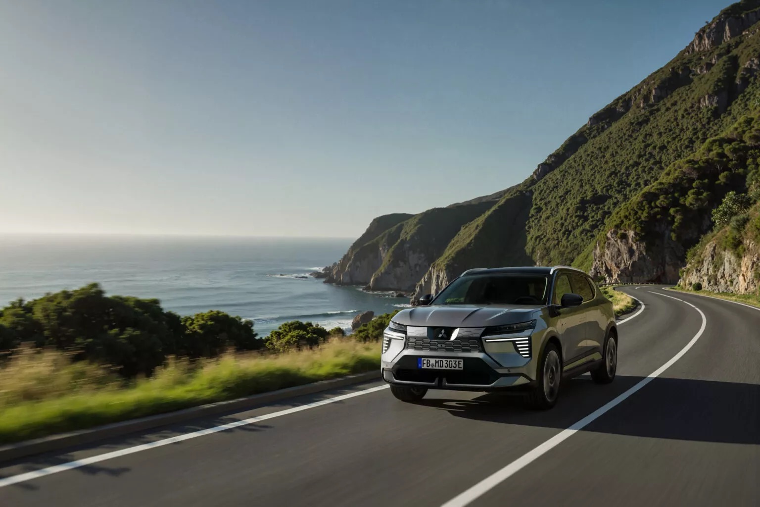 mitsubishi eclipse cross dien 3
