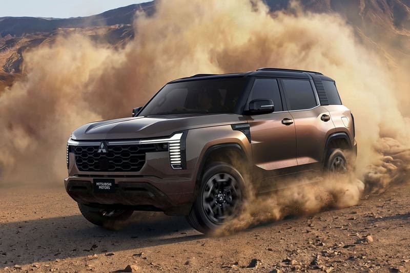 mitsubishipajeroofficial015