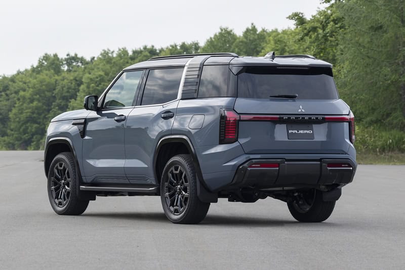 mitsubishipajeroofficial021 1789342167563 1789342167808155054938