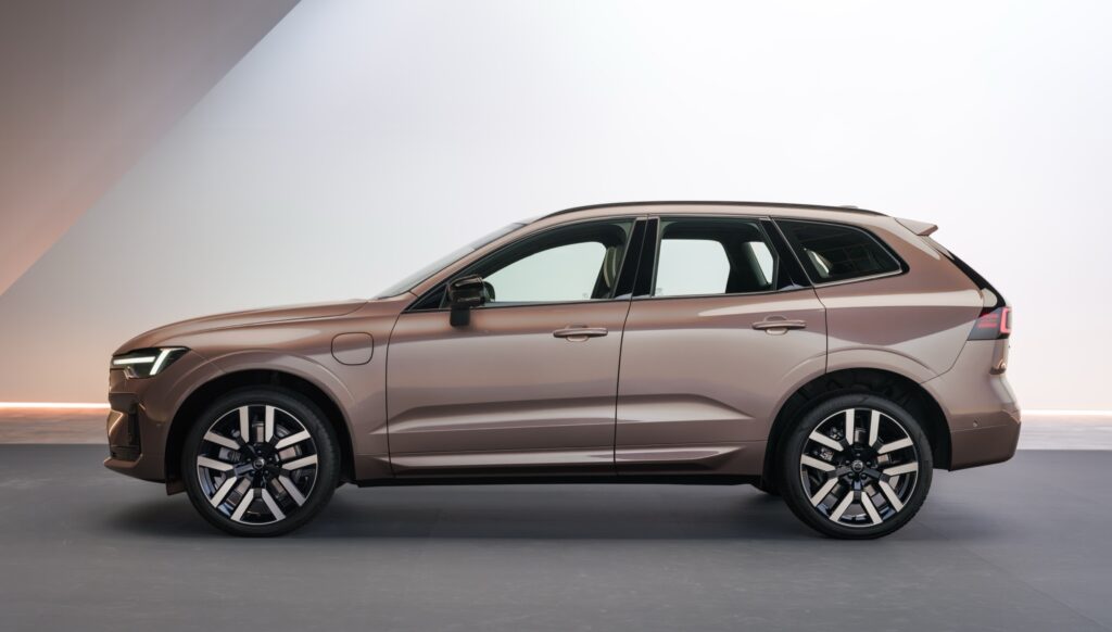 2027 volvo xc90 phev 00036 1024x582