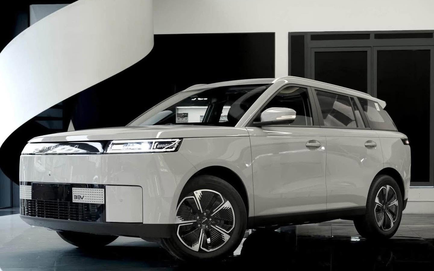 j5 ev