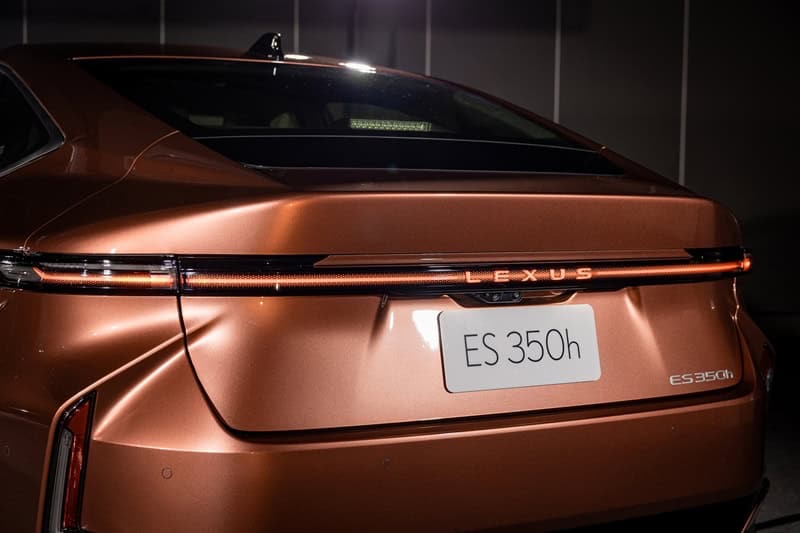 lexuses350h018 17868756665582041769953