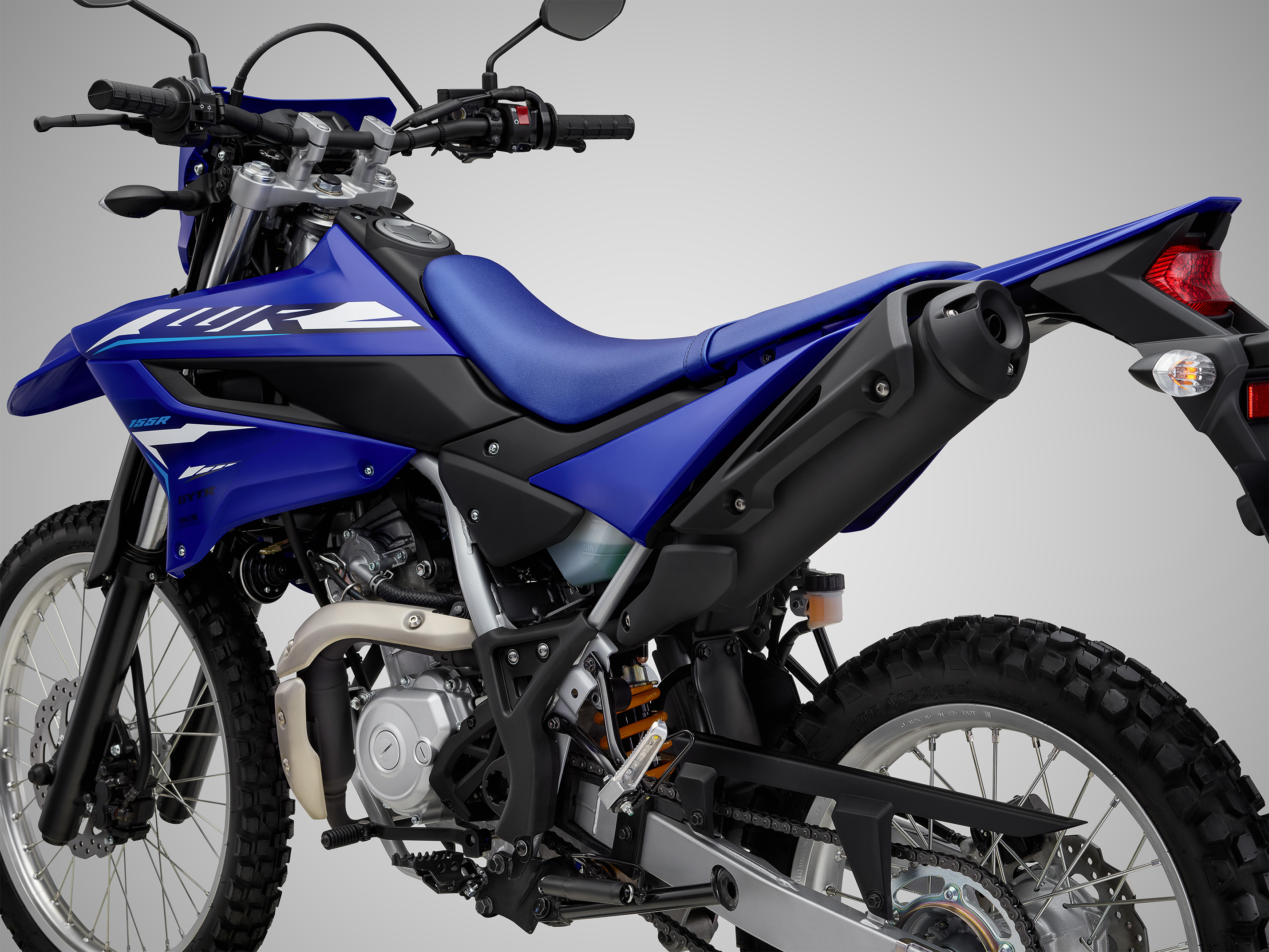 ong xa 2 tem xe wr155