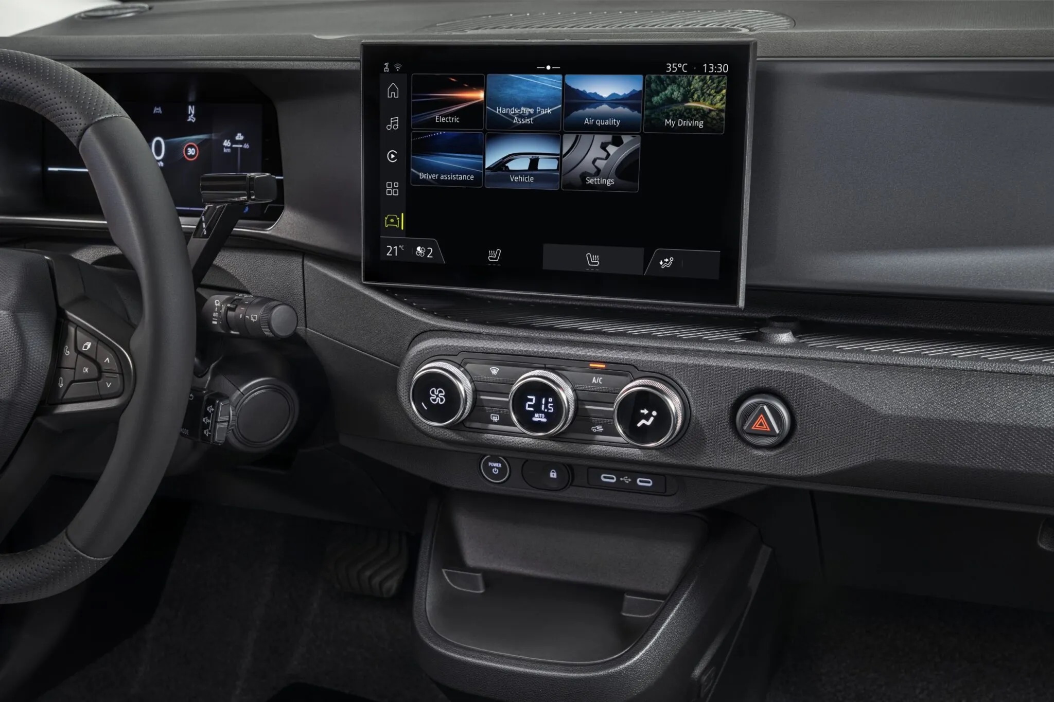 nissan pixo 10