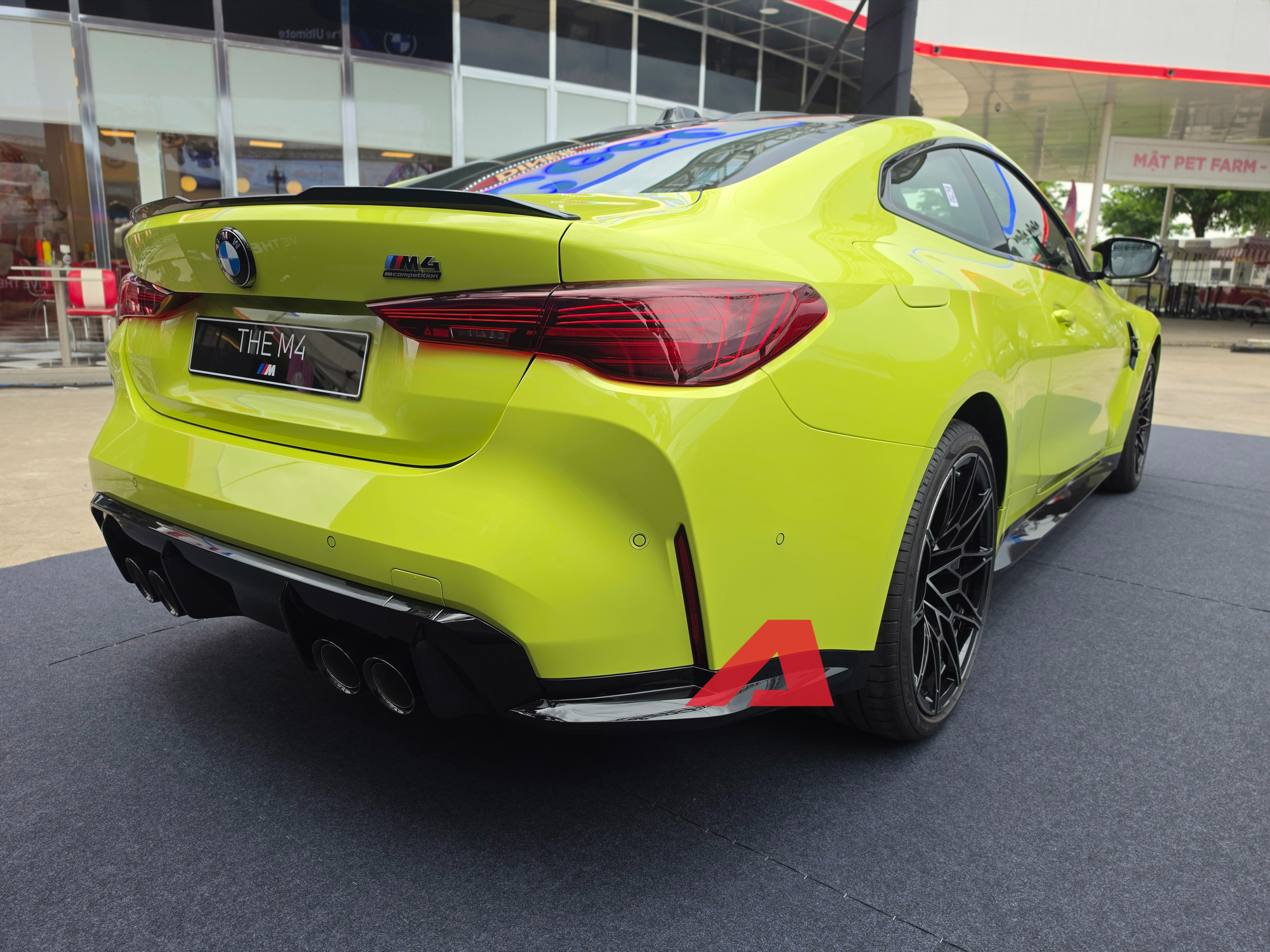 bmw m4 1