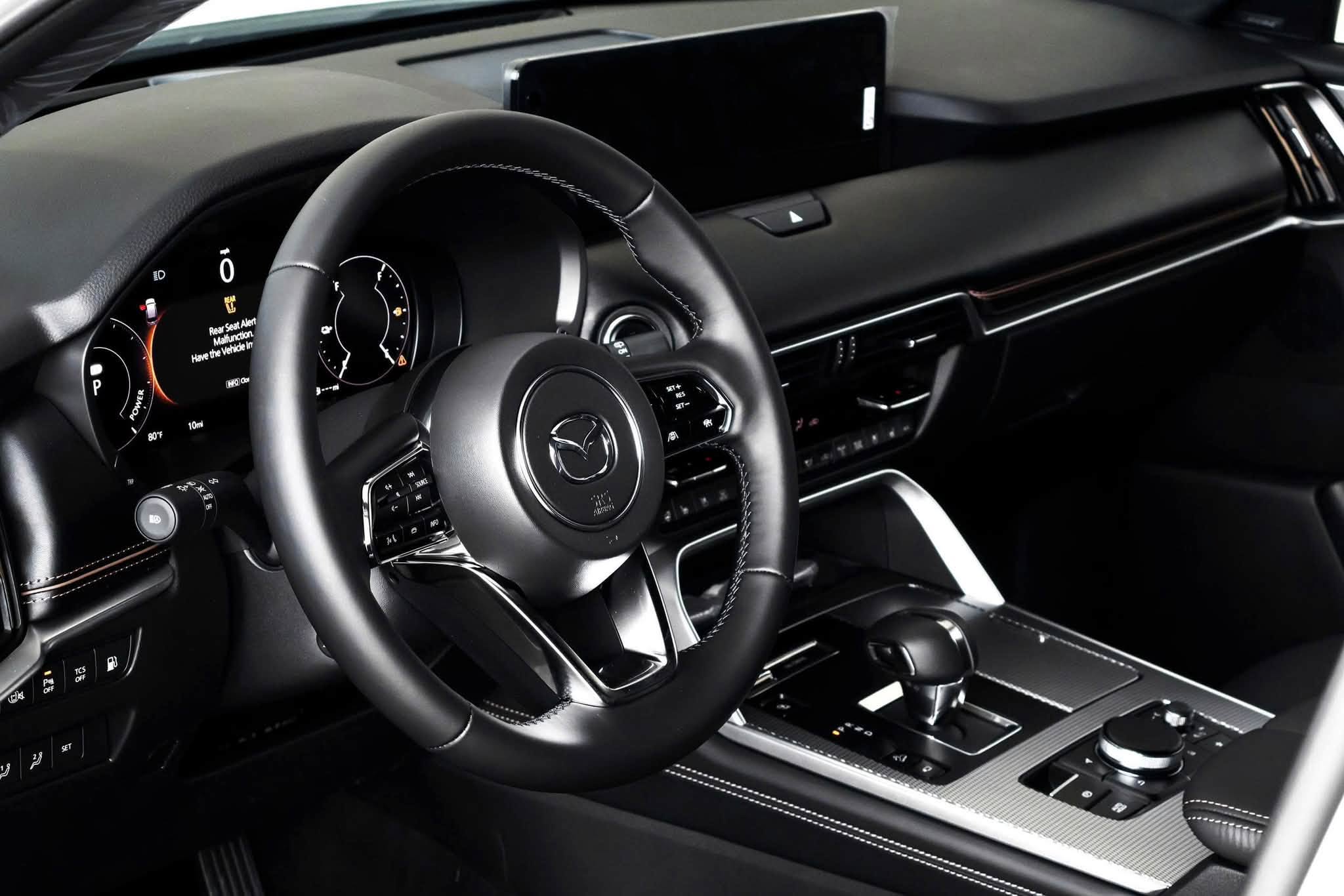 mazda cx 90 trung bay 2