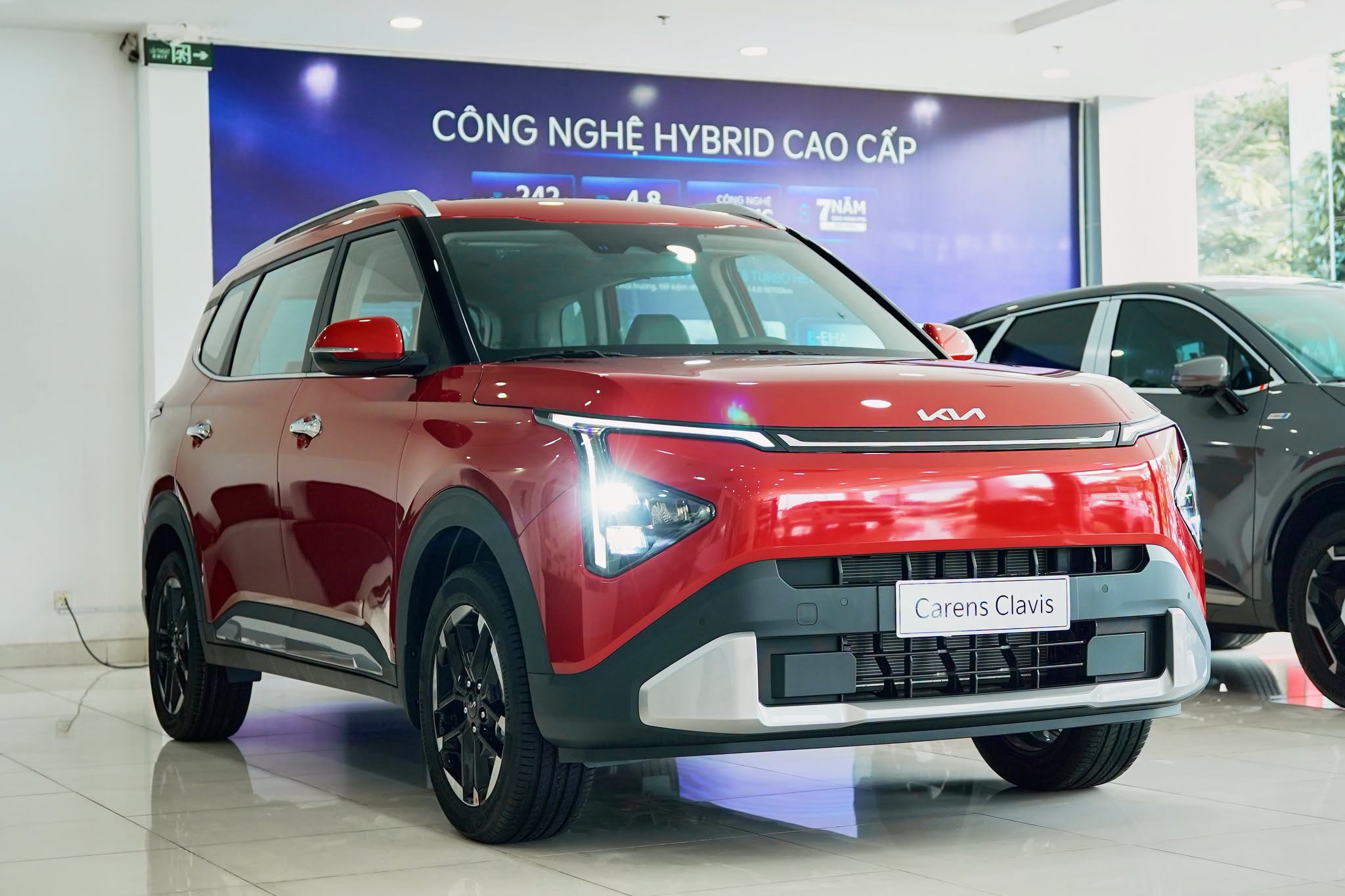 kia carens clavis 8