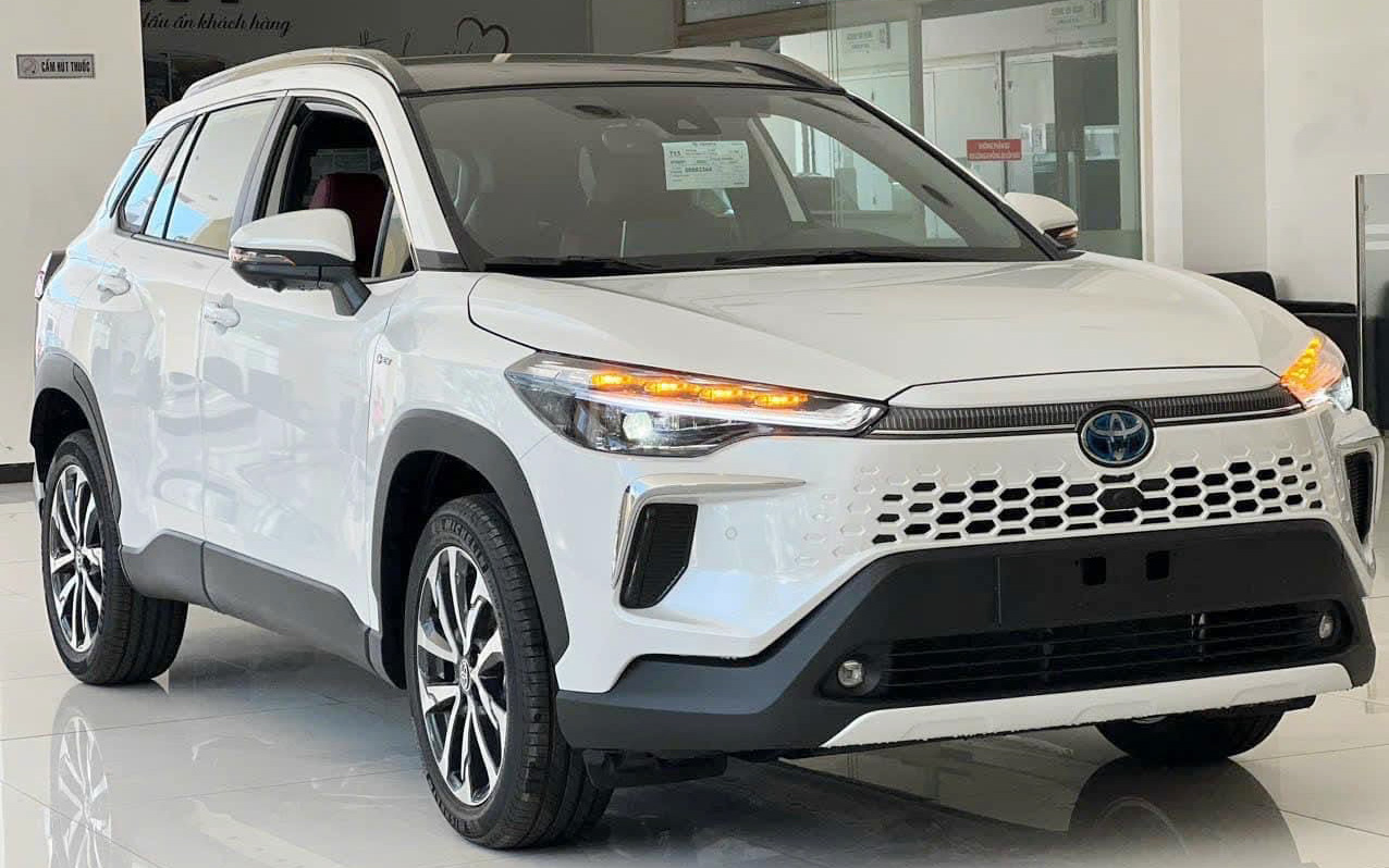 corolla cross hev