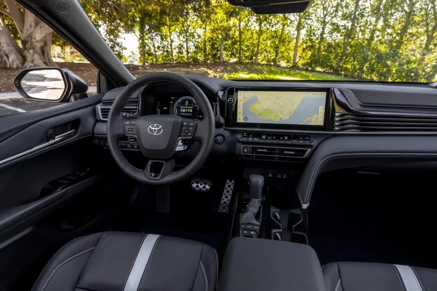 2027 toyota camry breaks cover with new nothing because why fix it if it aint broken thumbnail20