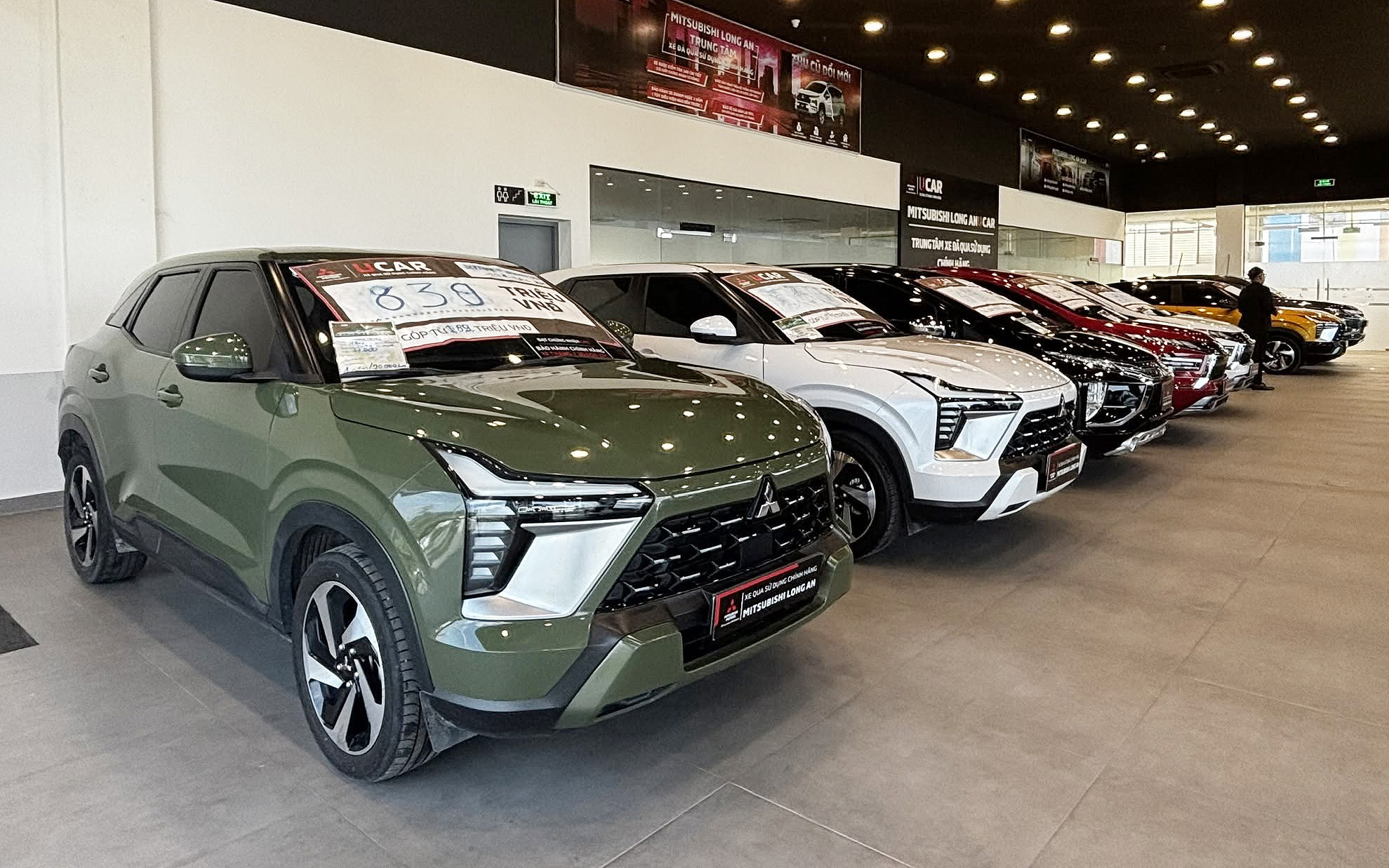 mitsubishi ucar 1