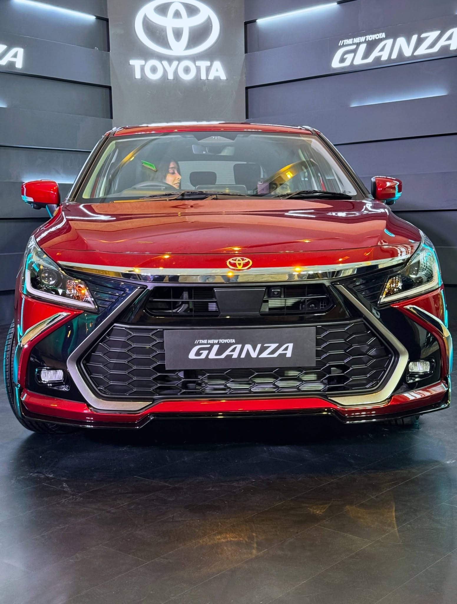 toyota glanza 8