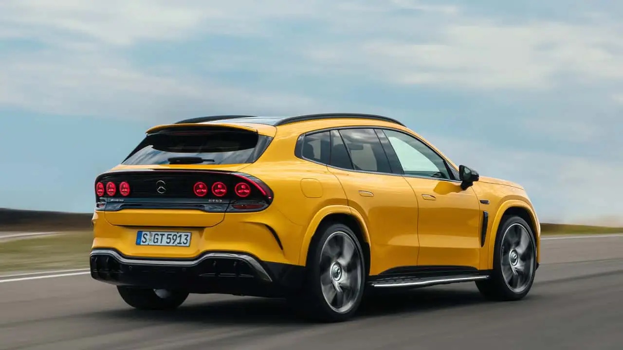 2028 mercedes amg gt suv 3