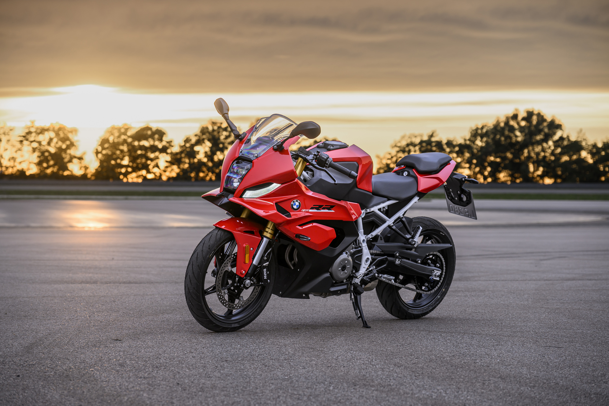 p90659837highresbmw f 450 rr