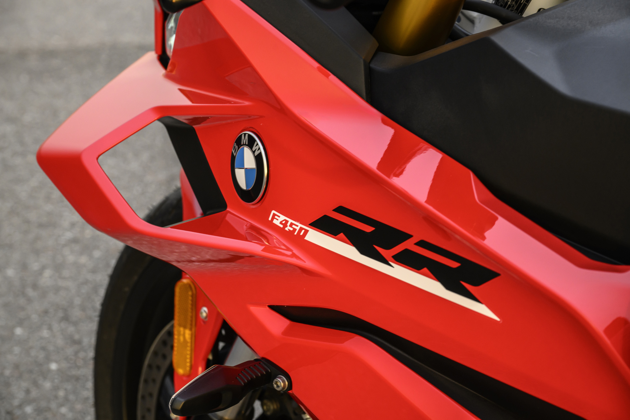 p90659859highresbmw f 450 rr