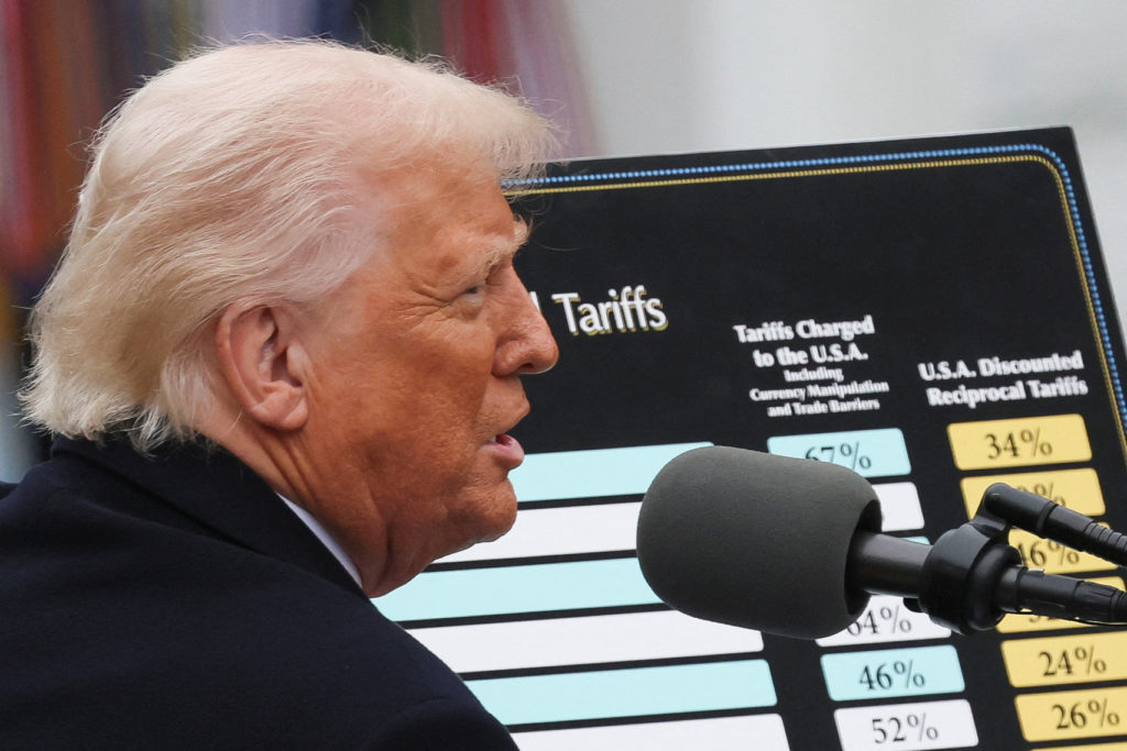2025 04 02t210742z1005580332rc2rpdao7slwrtrmadp3usa trump tariffs 1024x683 2025 04 02t210742z1005580332rc2rpdao7slwrtrmadp3usa trump tariffs 1024x683