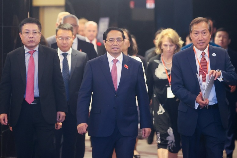 img4824 17627610705471766947050