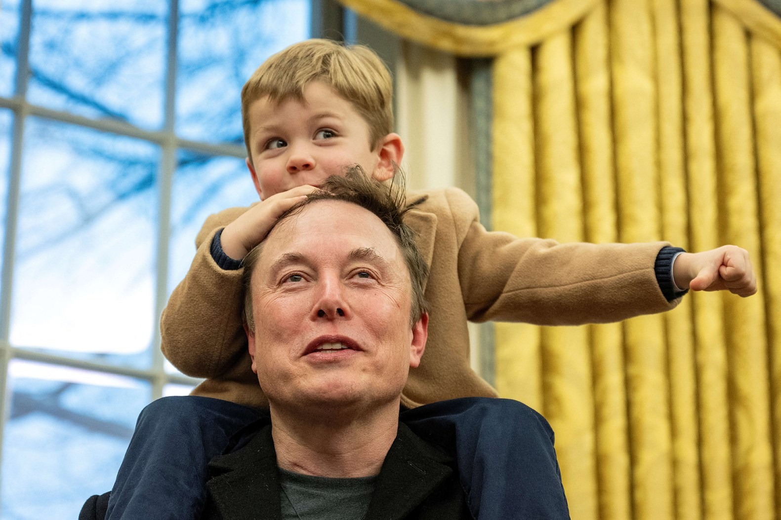 ty phu elon musk ke ve cu dam ga