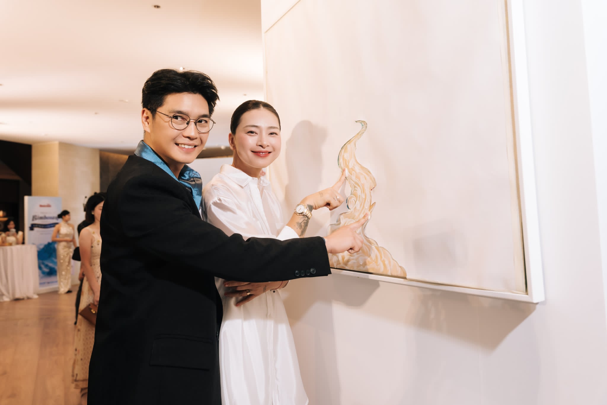 Vợ chồng Ngô Thanh Vân, MC Mai Ngọc cùng hội ngộ tại sự kiện