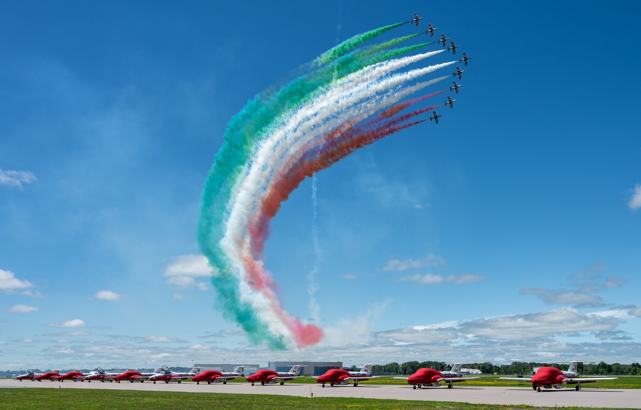 italian aerobatics team 073126 ss
