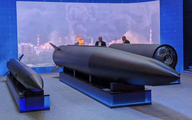 models of fire points fp 7 tactical ballistic missile and larger fp 9 ballistic missile displayed at eurosatory 2026 in paris e1786090544148 800x500 models of fire points fp 7 tactical ballistic missile and larger fp 9 ballistic missile displayed at eurosatory 2026 in paris e1786090544148 800x500