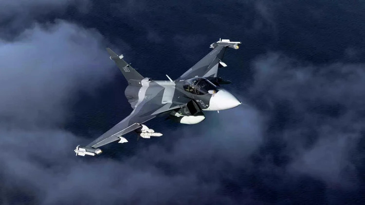 1770980036509saab proposes gripen e jet production to india to counter its air force fighter shortage 925 001 01e7e3b9