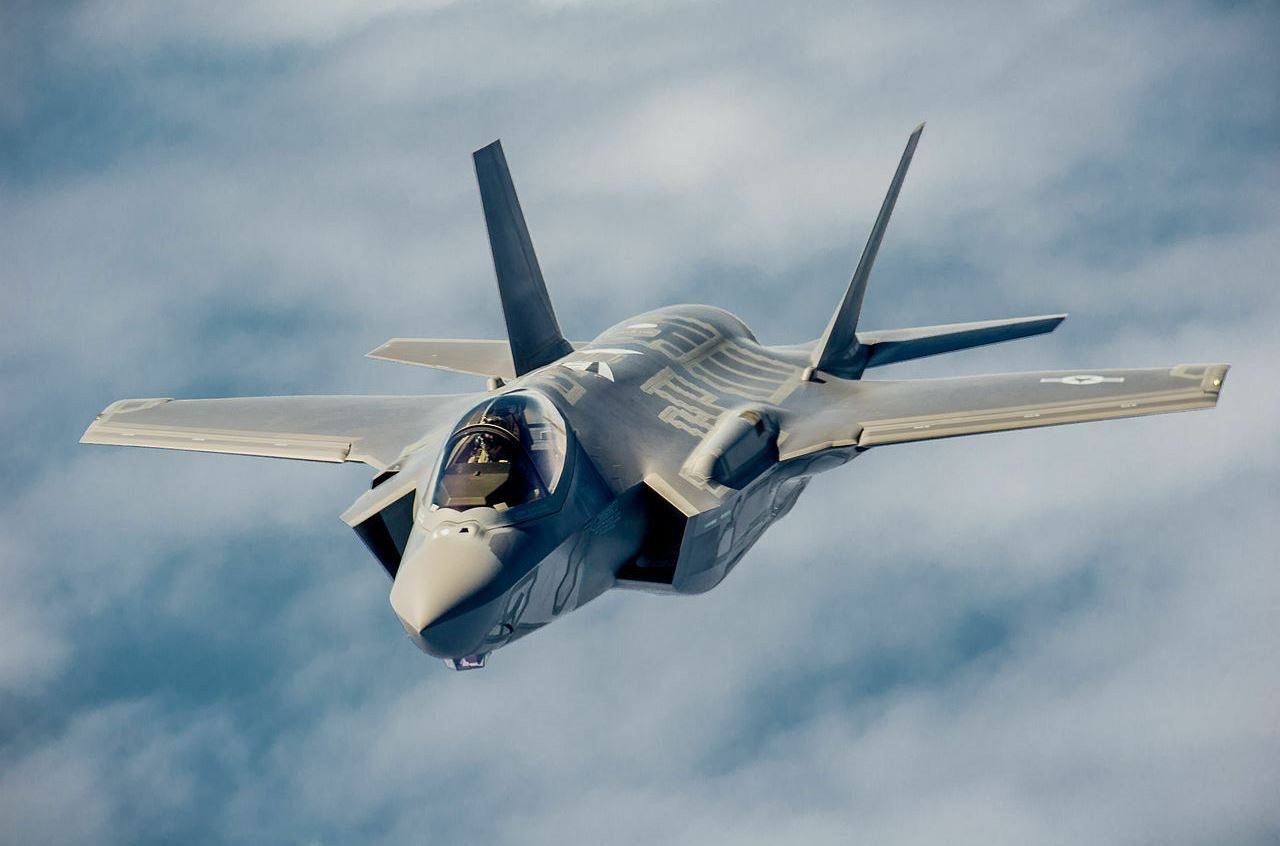 may bay f35