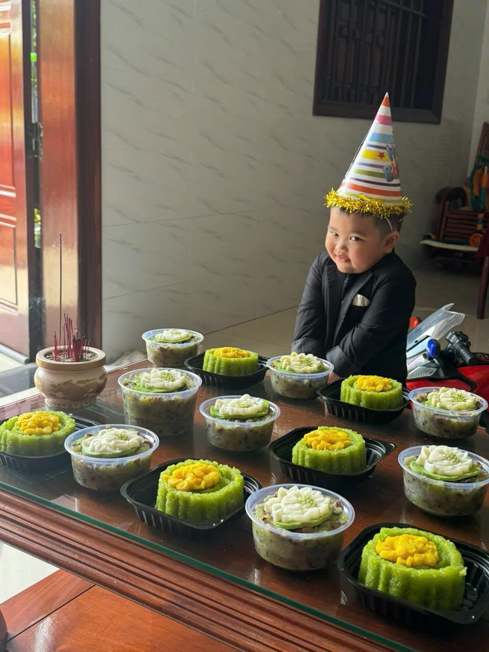 52658360213724576308922836425749645718102242n