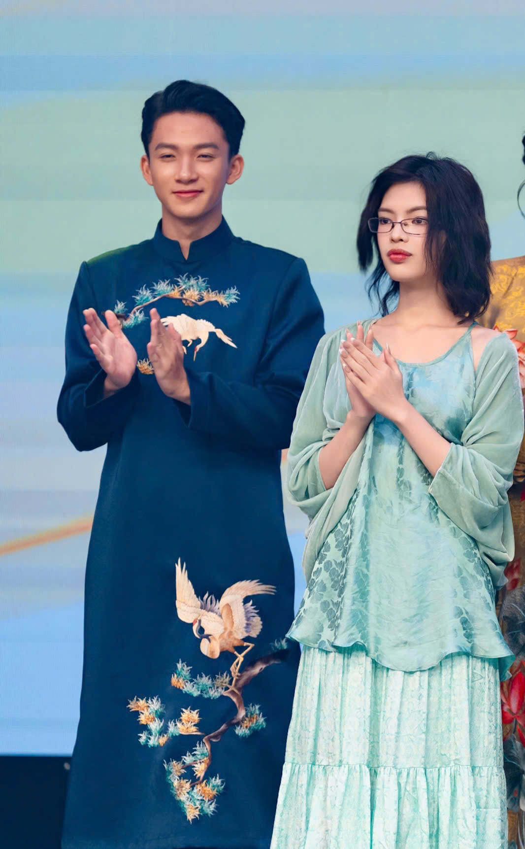 z708215009410465f7161a7629ddced961ffad2f4f5862