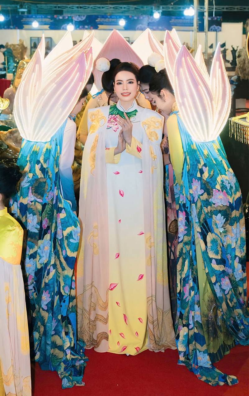 z7378819170058a99c01483f27325c65ec9de7ad119071