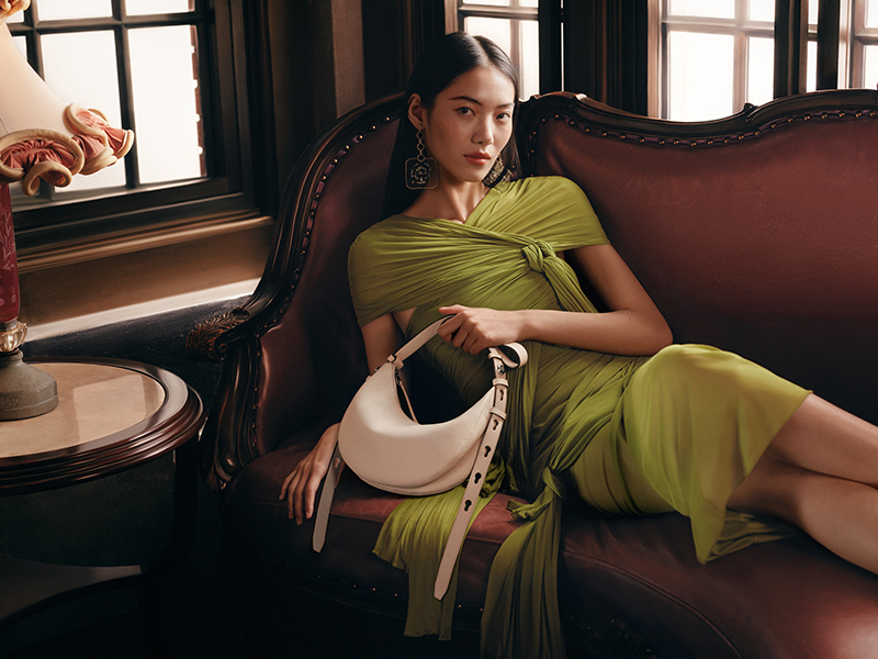 tbspr26yearofthehorsecampaignvdayshot56337