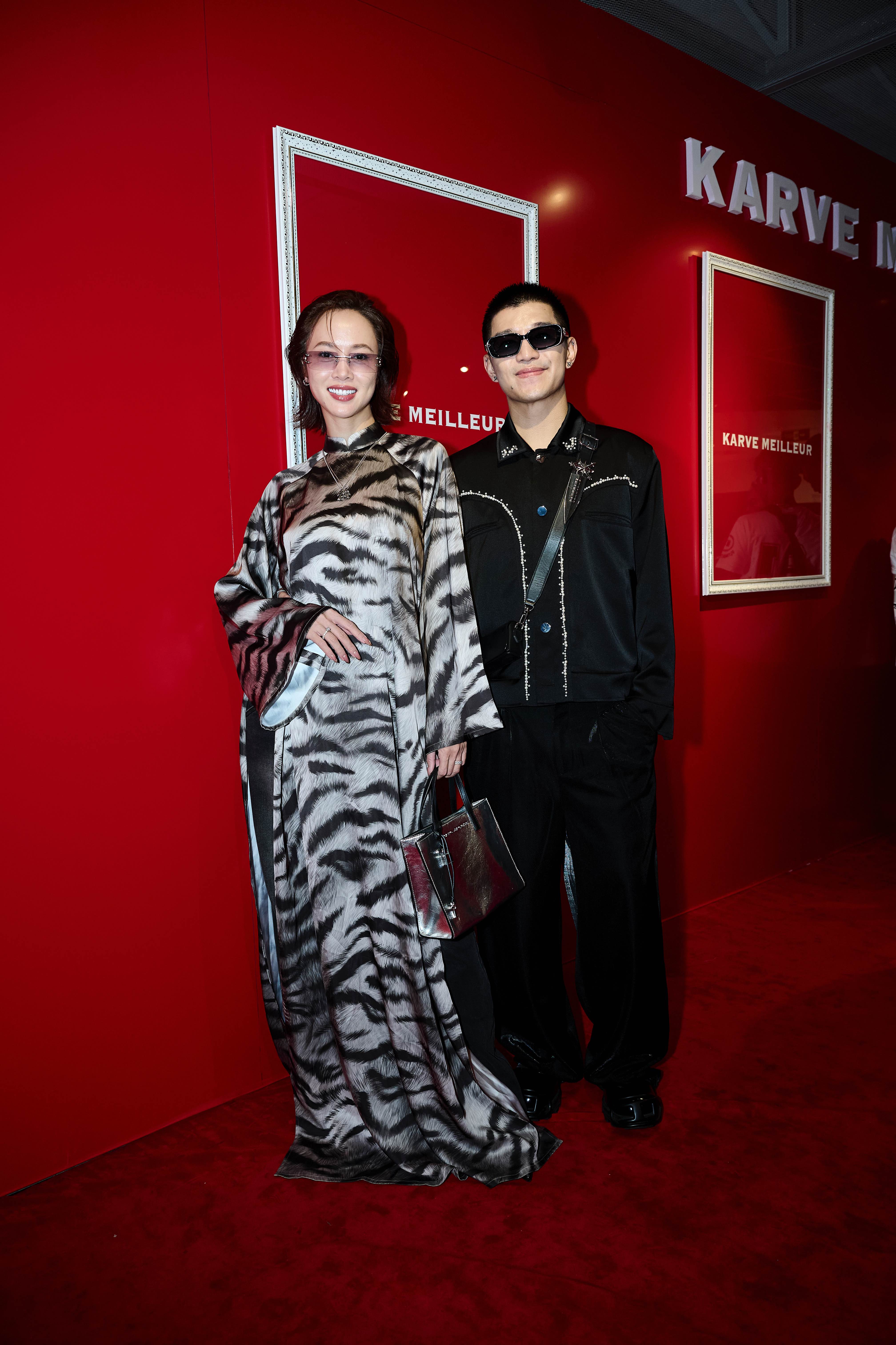 cap doi cuong seven va ba xa vu ngoc anh