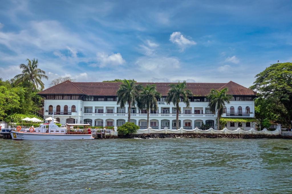 the brunton boatyard hotel