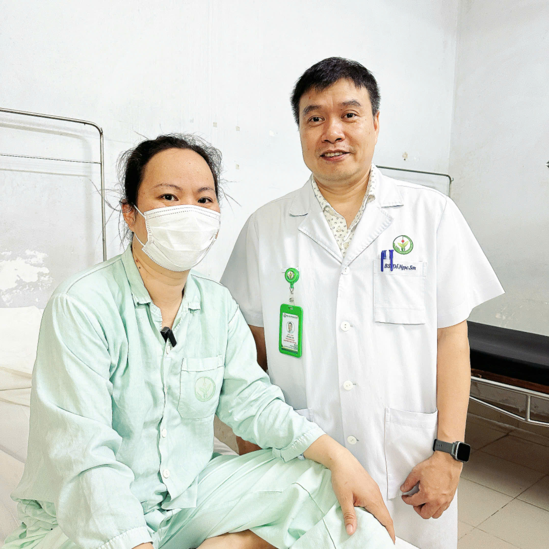 tsbs do ngoc son pho truong khoa pt tiet nieu va nguoi benh sau ca phau thuat u than co huyet khoi tinh mach chu