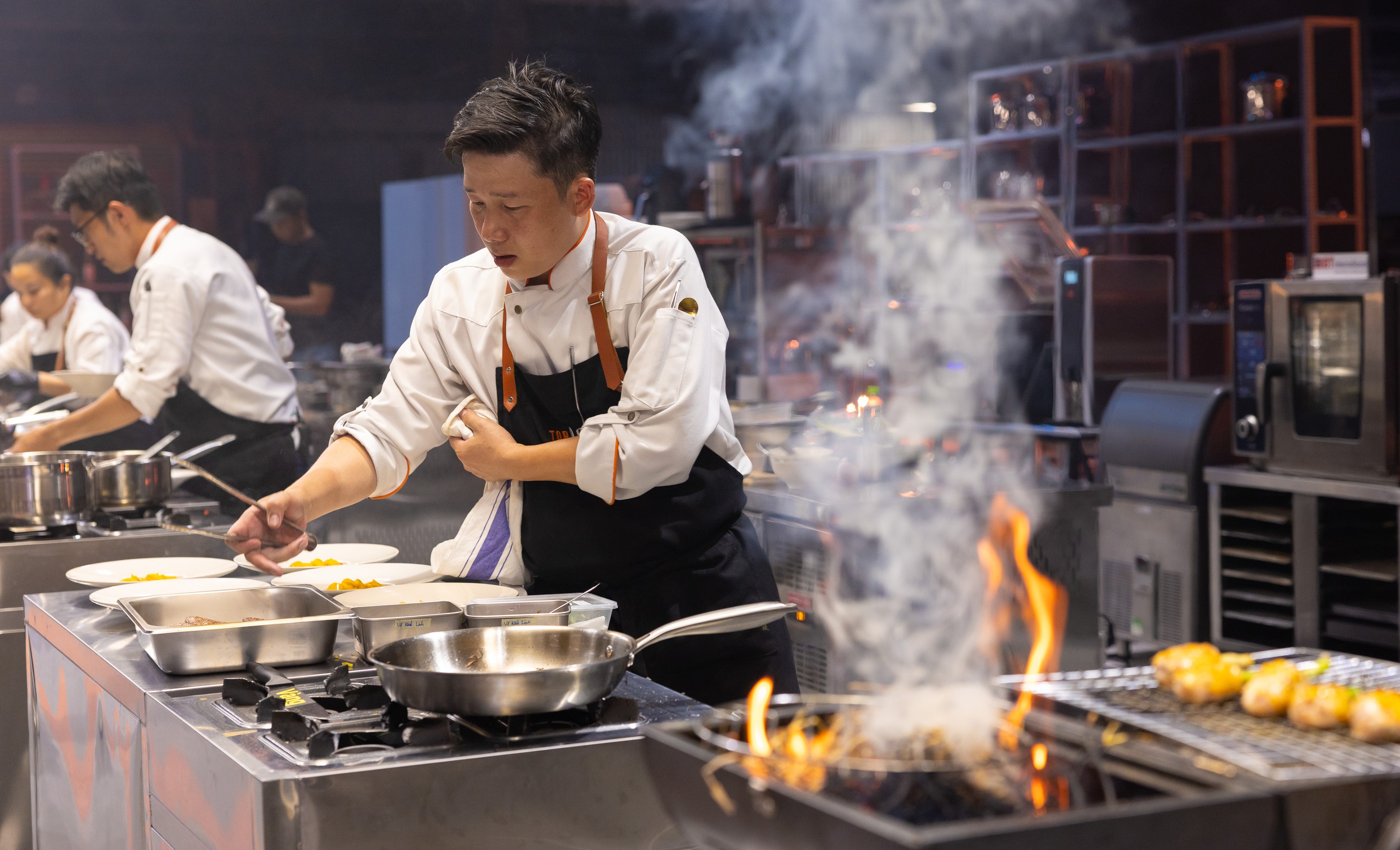 chef khac linh trong cac tap thi truoc