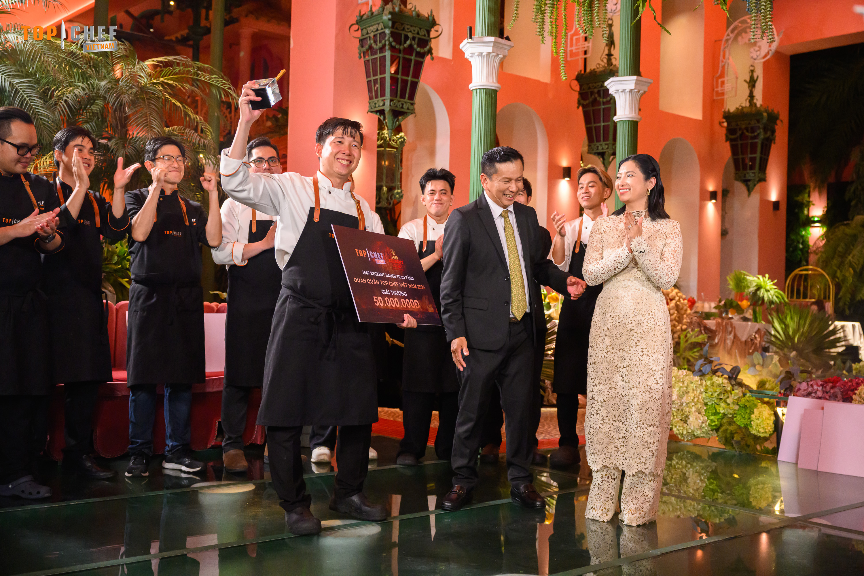 khac linh danh ngoi quan quan top chef mua 4