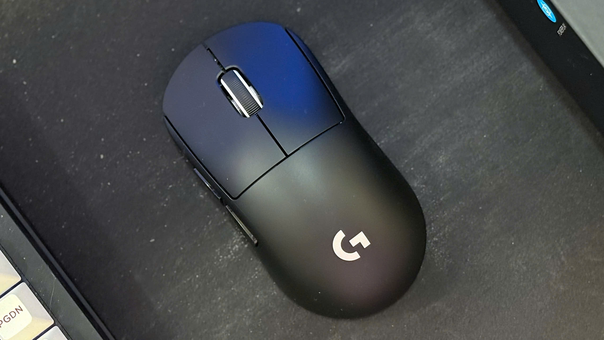 z72882395691470ed8d811a96d76b326b1f571e07c8704