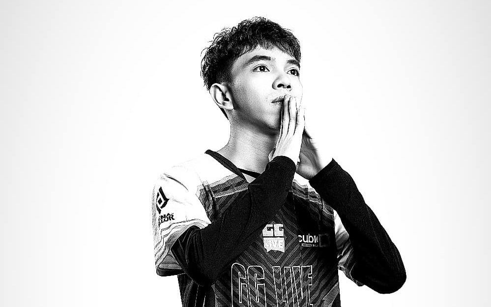 Xạ thủ gạo cội của Liên Quân Mobile thông báo giải nghệ? Fan nghi ngờ 