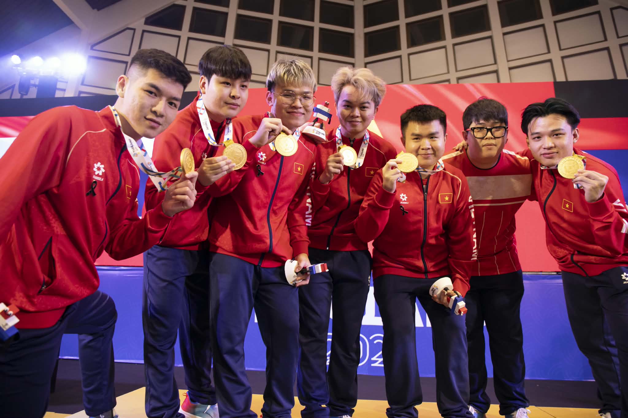 attsexcgofejmqx33mhkq nayyp3h5rp0l83oxmhwqwqqy