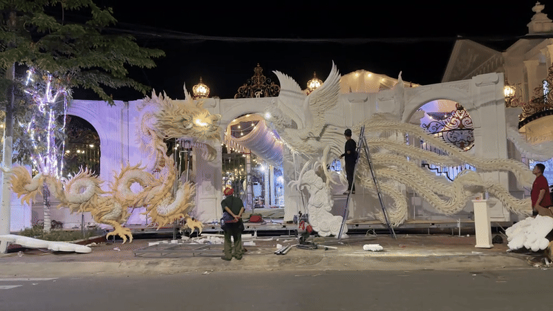 tiktokdownloadonline1735293824758 ezgifcom video to gif converter 1735293883456697643402