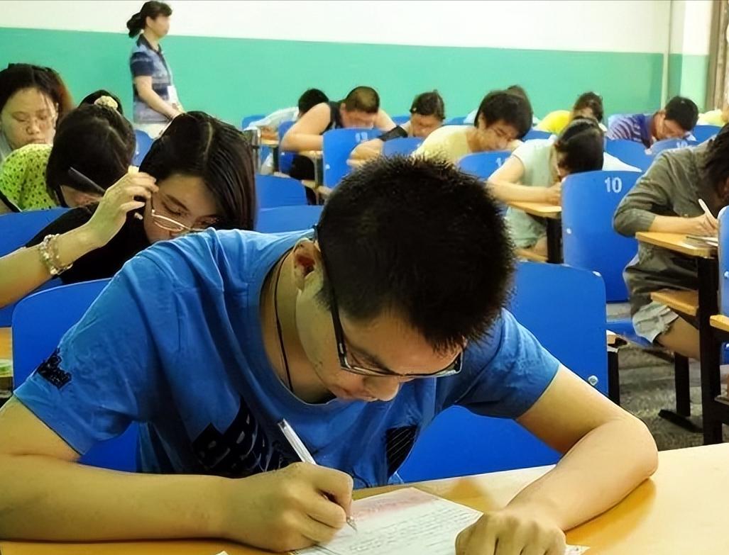 8e1b94b4d2004618aadead9f6b09f735tplv tt origin webgif