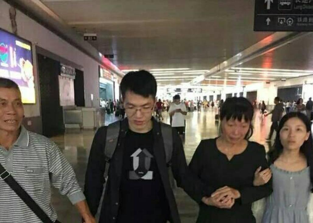 a21da46b1fc54705838fb8007b4846d2tplv tt origin webgif