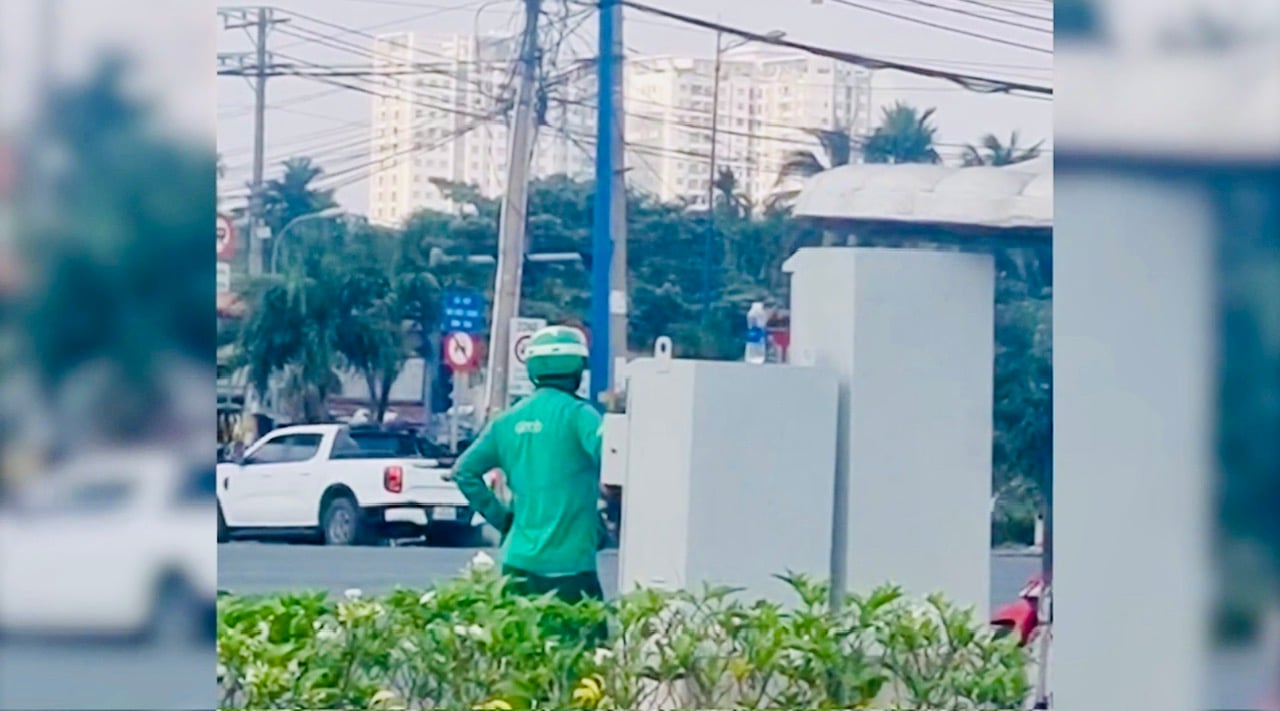 4725824064621061469487882868491106698462515n