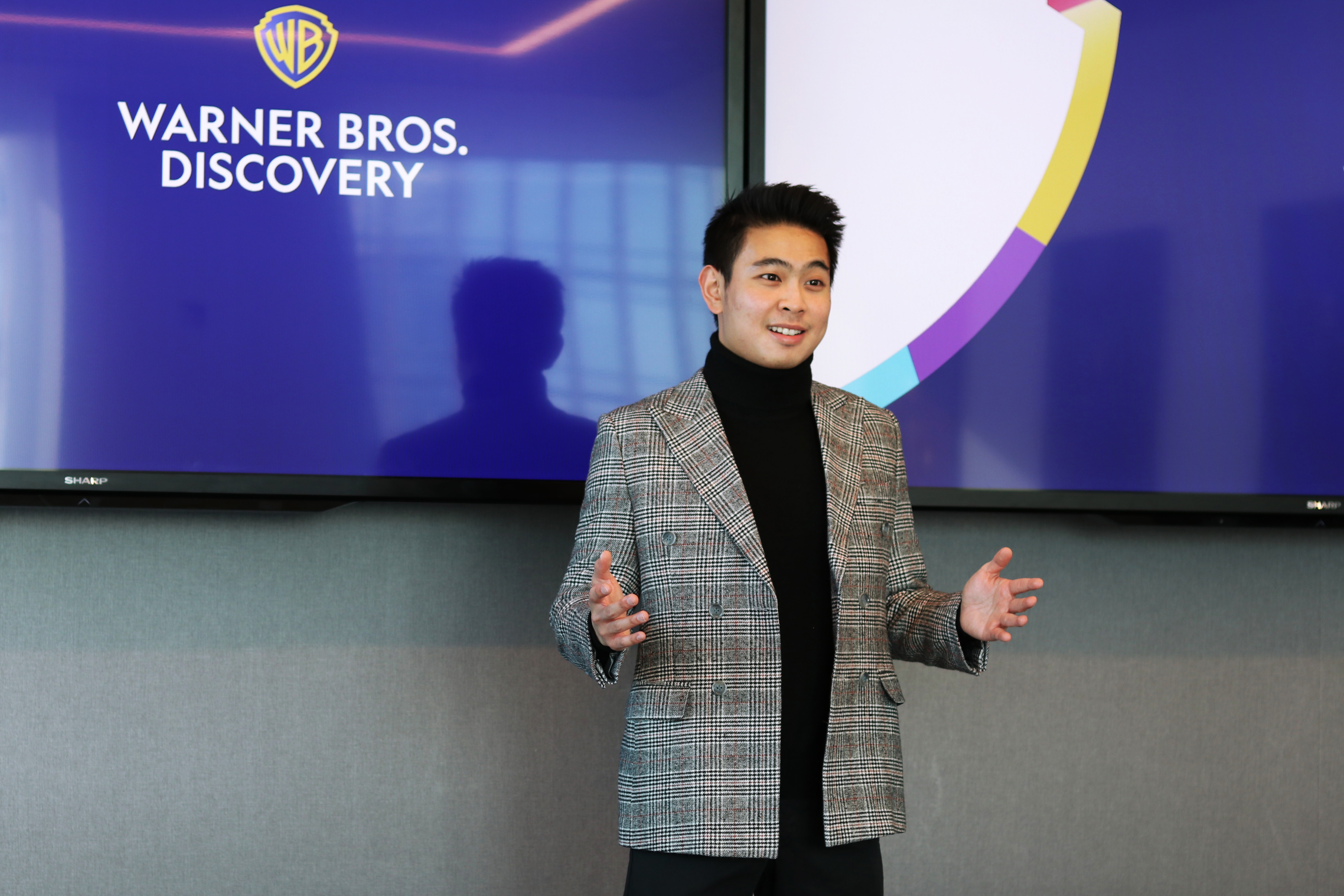 sieu nguyen presenting 1