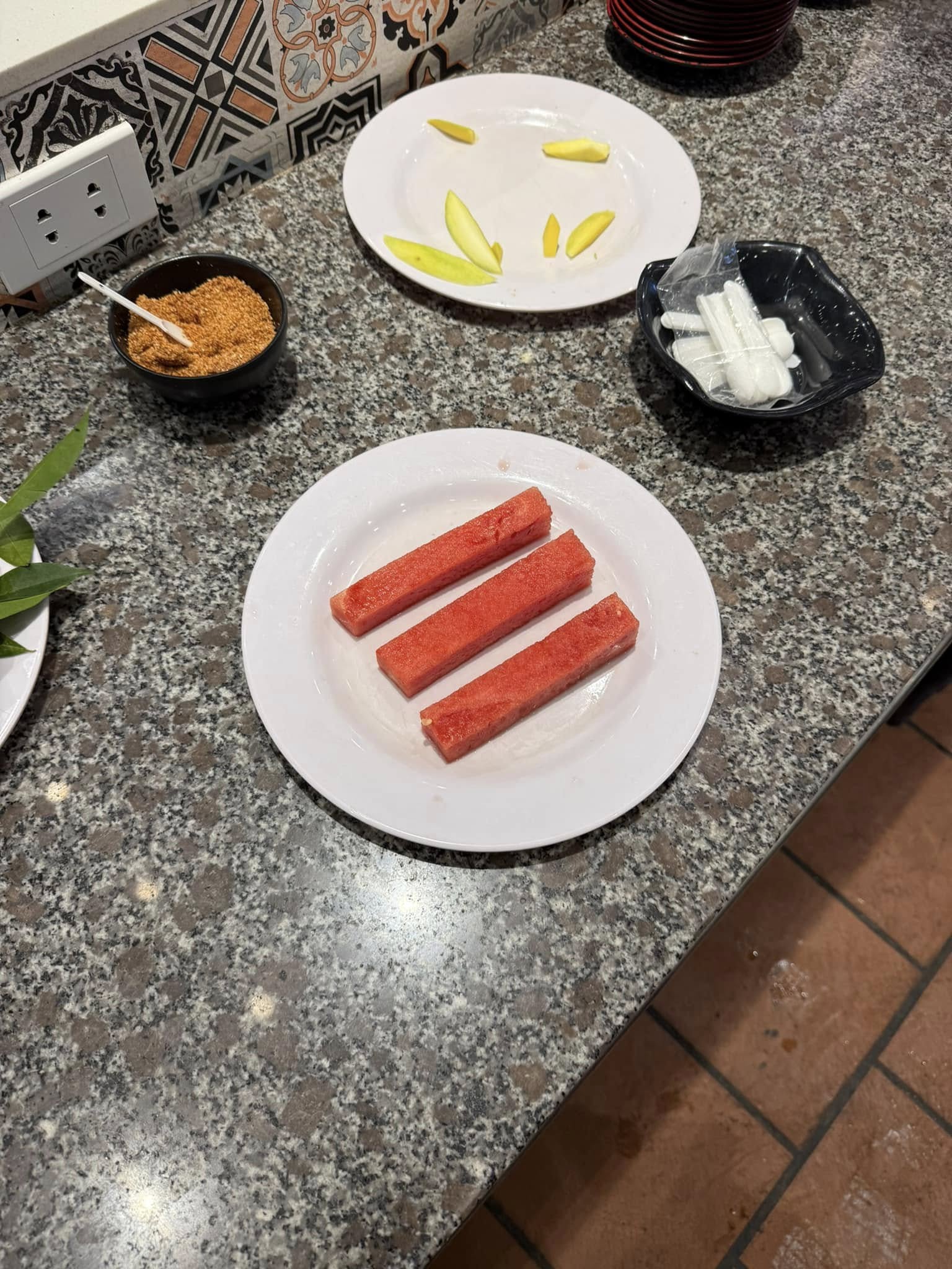 b b
