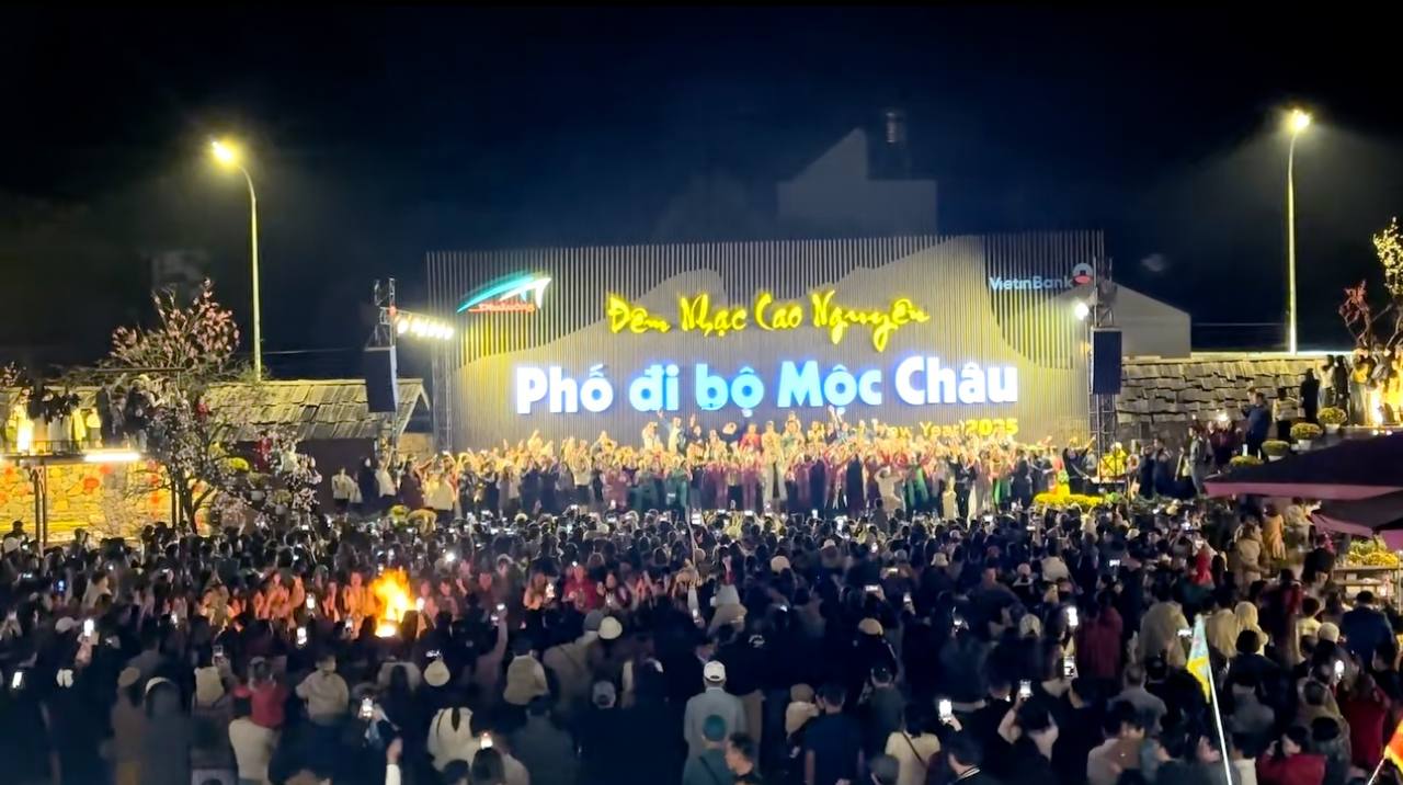 photo12025 02 1921 18 46